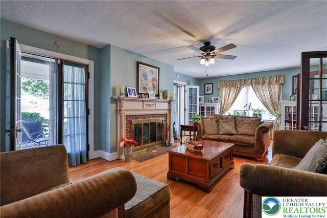 1242 Broadway, Fountain Hill Boro, PA 18015