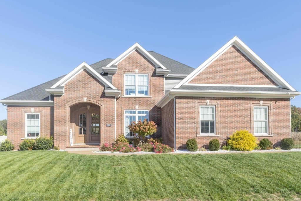 700 Coppers Edge Drive, Newburgh, IN 47630