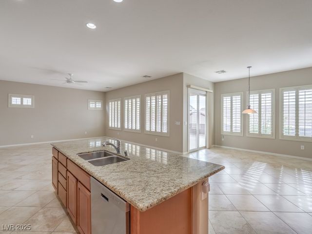 2237 Turner Falls Street, Henderson, NV 89044