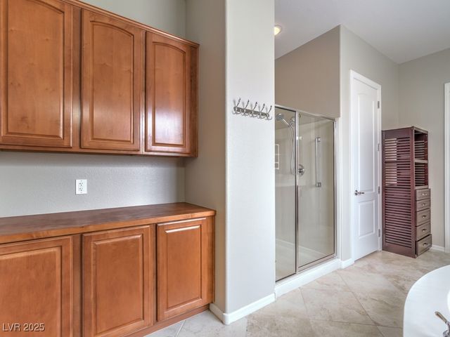 2237 Turner Falls Street, Henderson, NV 89044