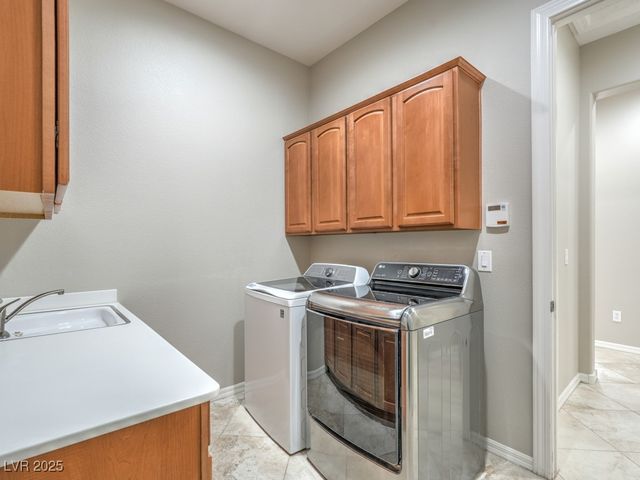 2237 Turner Falls Street, Henderson, NV 89044