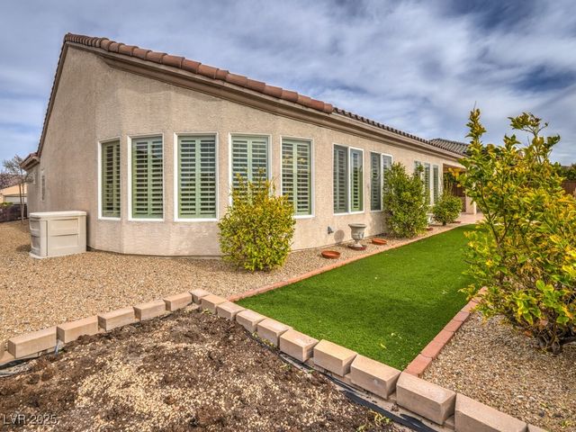 2237 Turner Falls Street, Henderson, NV 89044