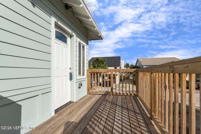 714 2ND Street S, Jacksonville Beach, FL 32250