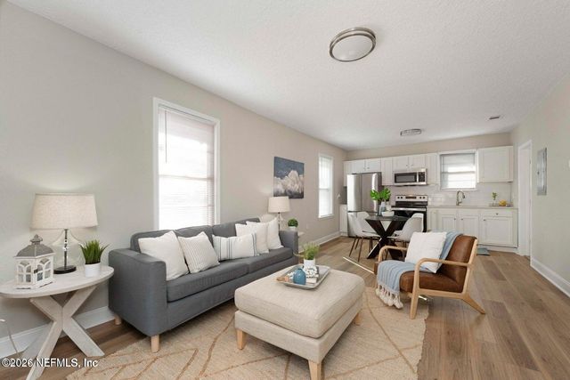 714 2ND Street S, Jacksonville Beach, FL 32250