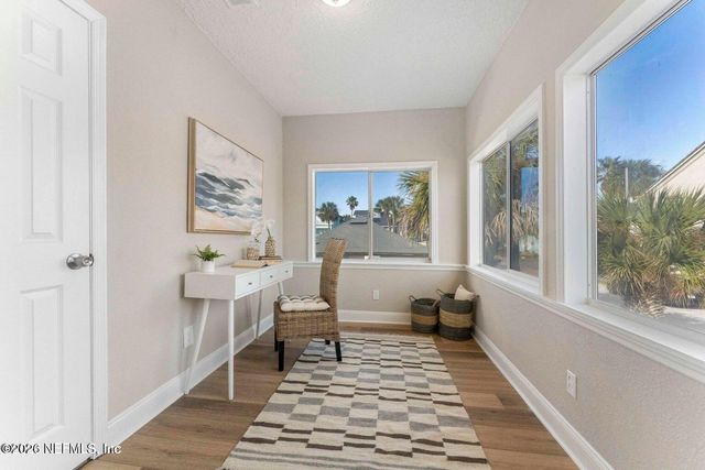 714 2ND Street S, Jacksonville Beach, FL 32250