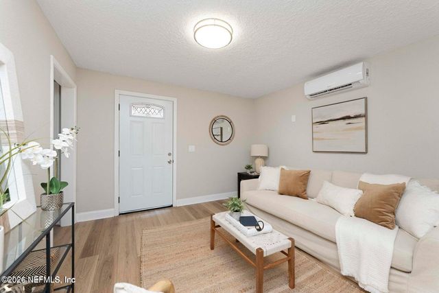 714 2ND Street S, Jacksonville Beach, FL 32250