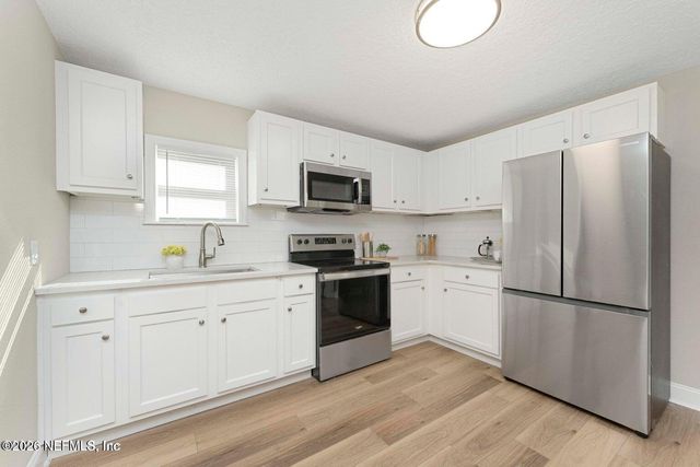 714 2ND Street S, Jacksonville Beach, FL 32250