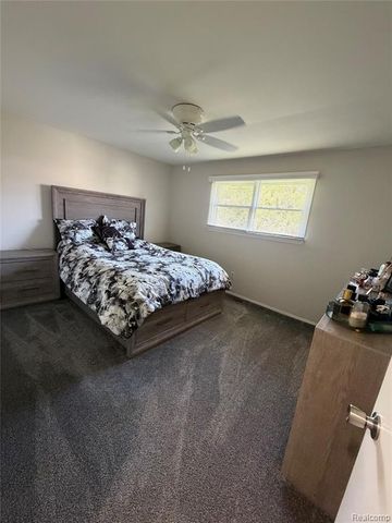 37540 Rosebush Street, Sterling Heights, MI 48310