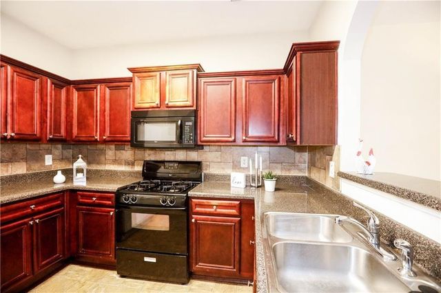 1187 Kendrew Pass, Marietta, GA 30008