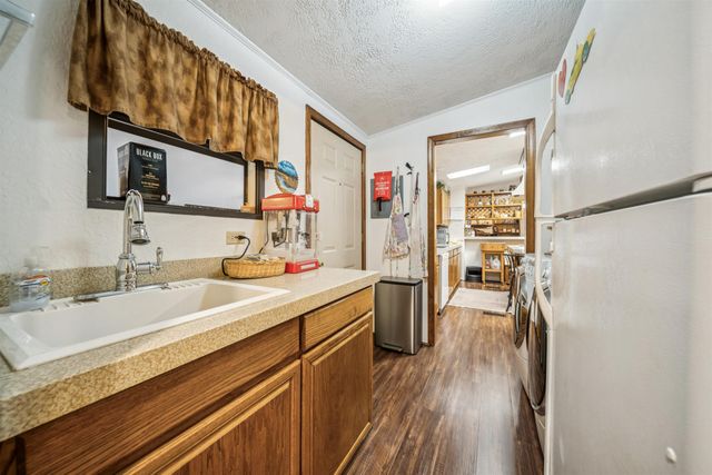 505 N Webb St, Caldwell, KS 67022