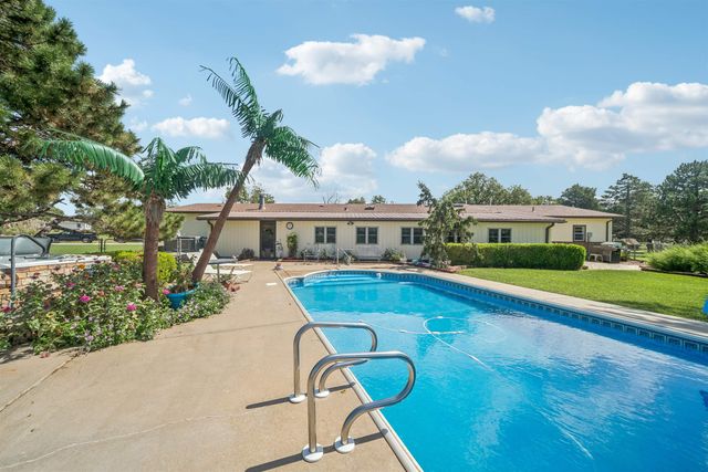 505 N Webb St, Caldwell, KS 67022