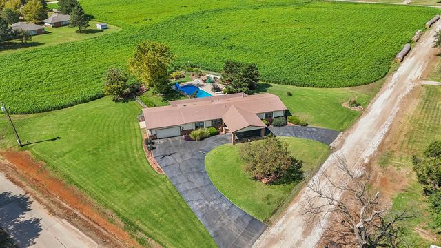 505 N Webb St, Caldwell, KS 67022