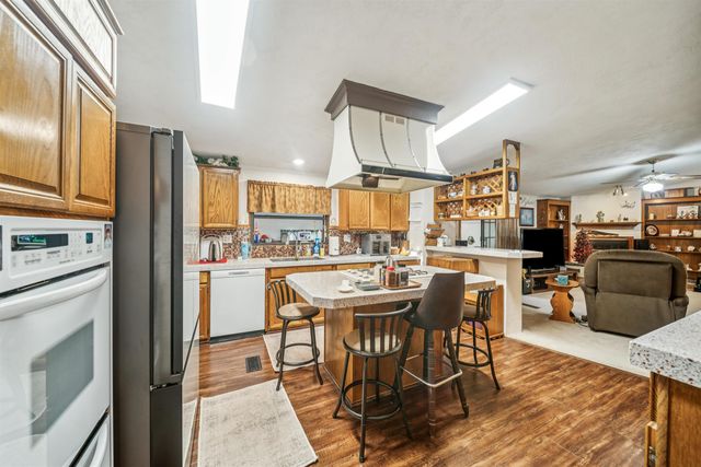 505 N Webb St, Caldwell, KS 67022