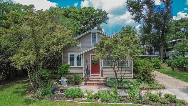 13941 13TH STREET, Dade City, FL 33525
