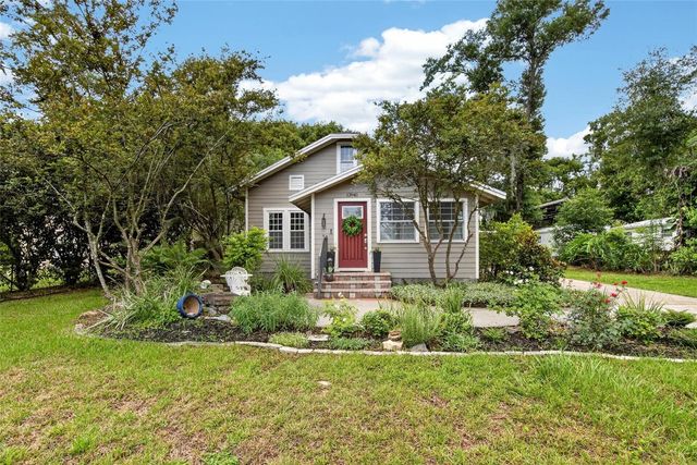 13941 13TH STREET, Dade City, FL 33525