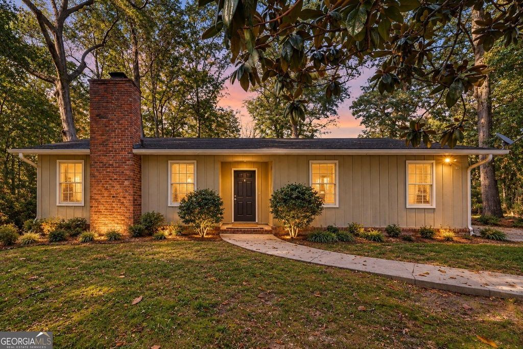 3295 Redona Drive, Atlanta, GA 30349 — exterior