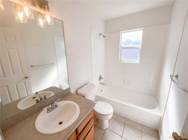 9686 Fairwood Street, Littleton, CO 80125