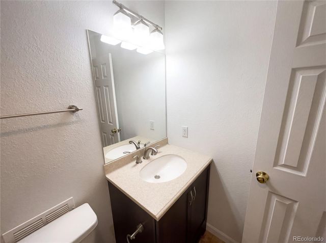 9686 Fairwood Street, Littleton, CO 80125