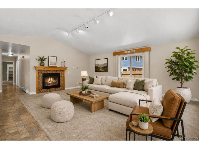 930 S Hoover Ave, Fort Lupton, CO 80621
