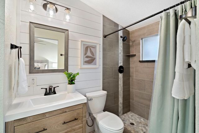 313 Brookwood Rd, Roseville, CA 95678