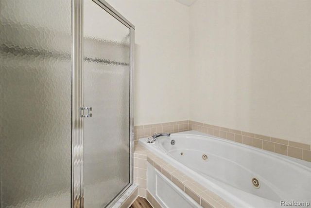 41535 Copper Creek Drive 4, Canton, MI 48187
