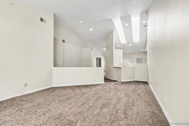 41535 Copper Creek Drive 4, Canton, MI 48187