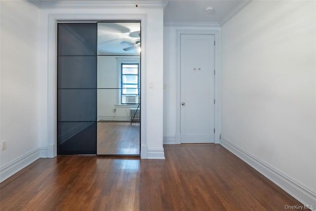 4222 Ketcham St Apt 21D, New York City, NY 11373
