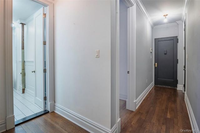 4222 Ketcham St Apt 21D, New York City, NY 11373