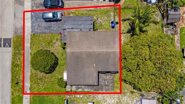 1711 NW 26th Ave, Fort Lauderdale, FL 33311