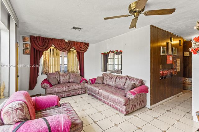 1711 NW 26th Ave, Fort Lauderdale, FL 33311