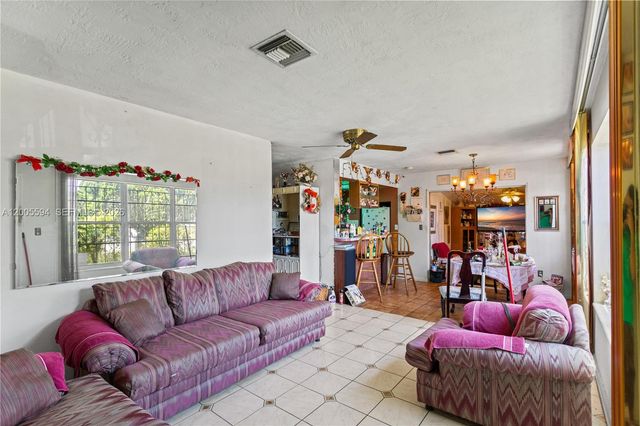 1711 NW 26th Ave, Fort Lauderdale, FL 33311