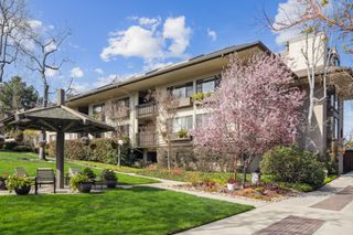 2140 Santa Cruz Avenue E208, Menlo Park, CA 94025