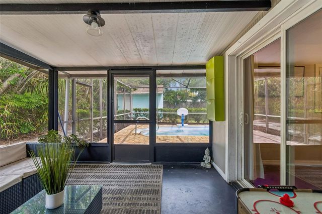 11307 N BOULEVARD, Tampa, FL 33612