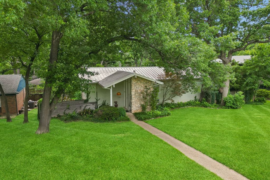 8130 San Leandro Drive, Dallas, TX 75218