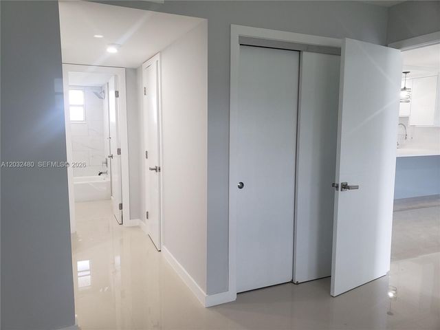 4700 Washington St 404, Hollywood, FL 33021