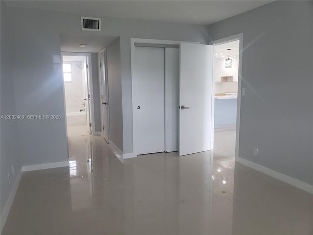 4700 Washington St 404, Hollywood, FL 33021