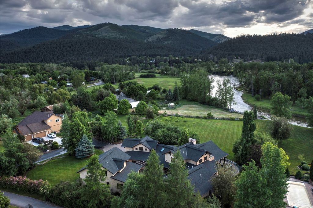 2201 Rafferty Lane, Missoula, MT 59804 photo 2