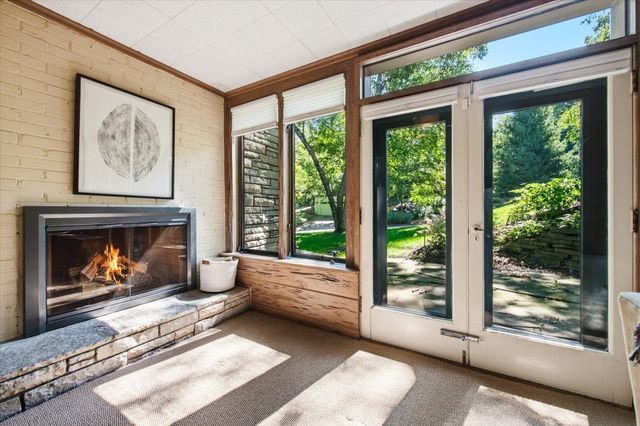 301 Ardmore Drive, Golden Valley, MN 55422