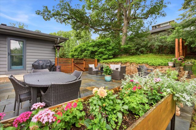 301 Ardmore Drive, Golden Valley, MN 55422