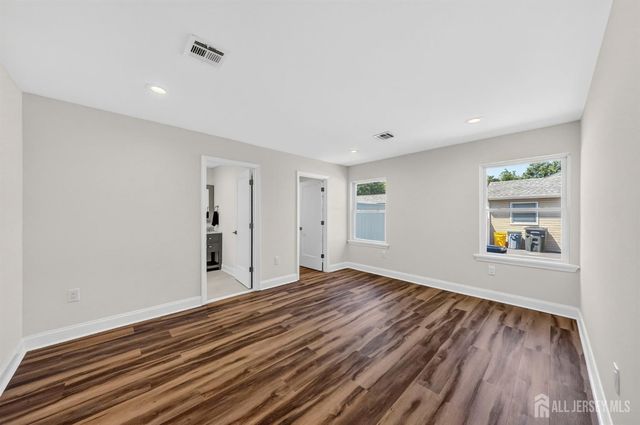 19 Springdale Road, South Brunswick, NJ 08824
