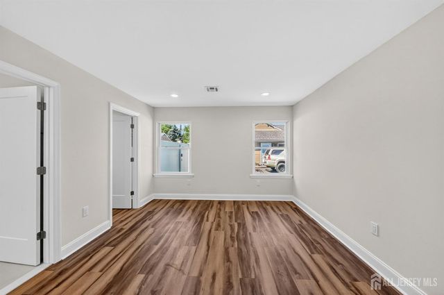 19 Springdale Road, South Brunswick, NJ 08824