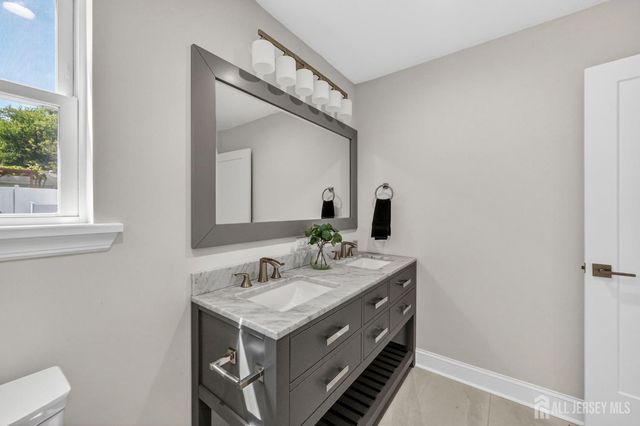 19 Springdale Road, South Brunswick, NJ 08824