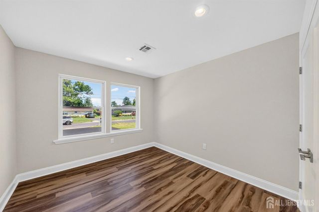 19 Springdale Road, South Brunswick, NJ 08824