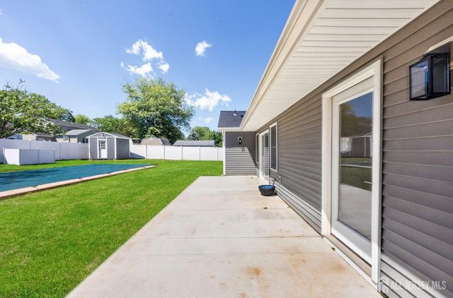 19 Springdale Road, South Brunswick, NJ 08824