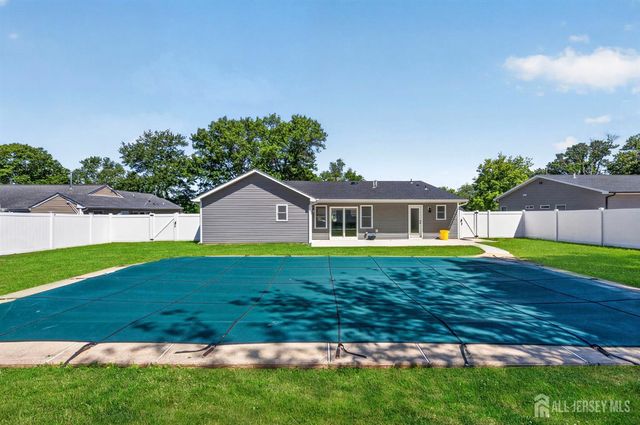 19 Springdale Road, South Brunswick, NJ 08824