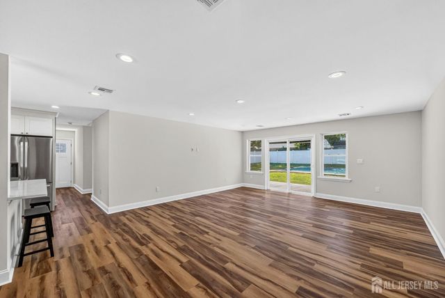 19 Springdale Road, South Brunswick, NJ 08824