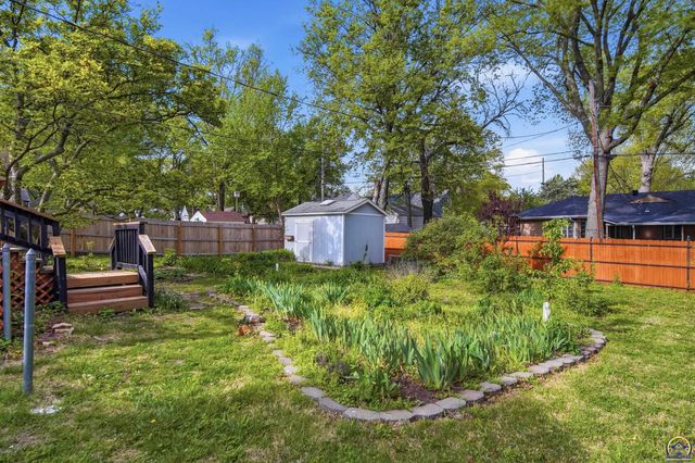1155 SW Warren AVE, Topeka, KS 66604