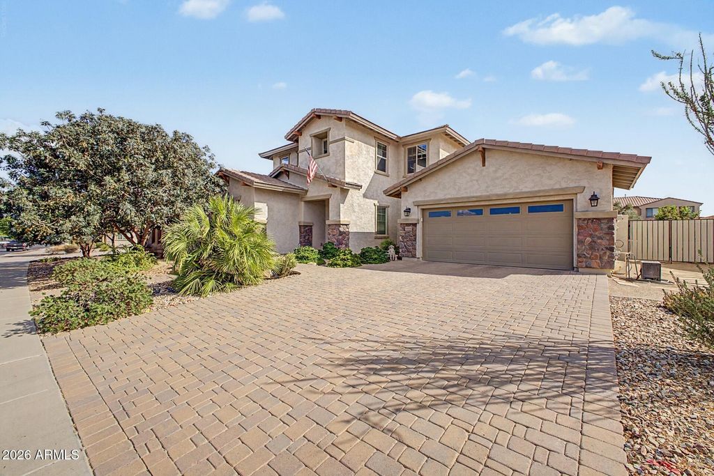 19339 W Colter Street, Litchfield Park, AZ 85340 — photo 4