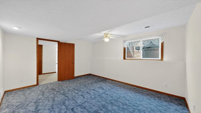 4236 Stoneham Lane NW, Rochester, MN 55901