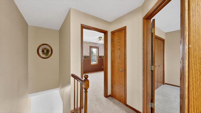 4236 Stoneham Lane NW, Rochester, MN 55901